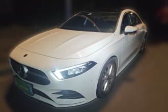奔驰A级 2022款 A 200 L 运动轿车动感型