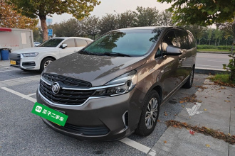 别克GL8 2021款 陆上公务舱 652T 豪华型