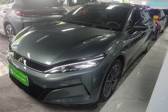 比亚迪 汉L 2025款 EV 701KM激光雷达尊享型