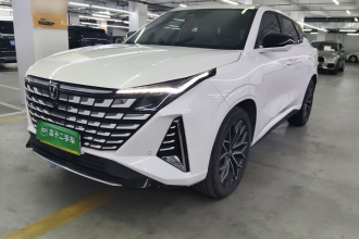 长安UNI-Z 2025款 1.5T 尊贵型