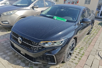 大众 帕萨特 2023款 改款 330TSI 星空豪华版