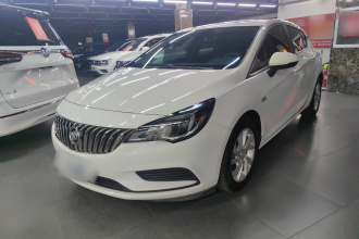 别克 威朗 2016款 两厢 15S 自动领先型