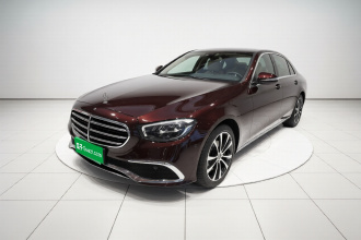 奔驰E级新能源 2022款 E 350 e L 插电式混合动力轿车