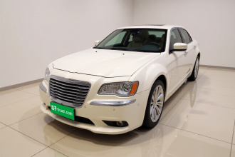 克莱斯勒300C(进口) 2014款 3.0L 卓越版