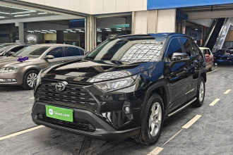 丰田 RAV4荣放 2023款 2.0L CVT两驱都市版