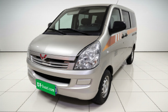 五菱汽车 五菱荣光S 2021款 1.2L基本型7座LSI