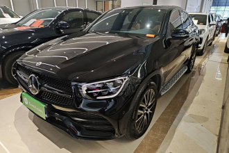 奔驰GLC轿跑 2021款 GLC 300 4MATIC 轿跑SUV