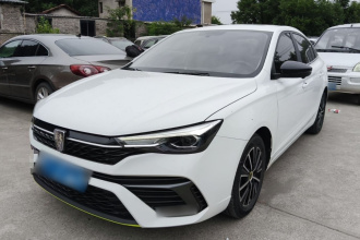 荣威i5 2021款 改款 1.5L CVT钻石版