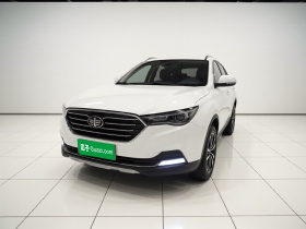 奔腾X40 2018款 网红版 1.6L 手动豪华型