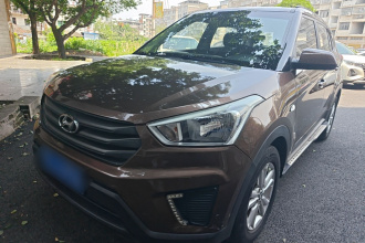 北京现代ix25 2015款 1.6L 手动两驱时尚型GS