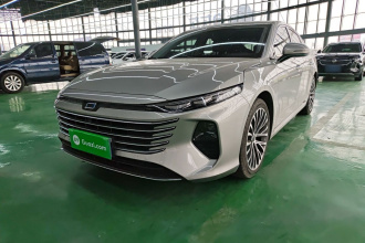 奔腾B70 2024款 龙腾版 1.5T 领创型