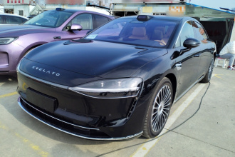 鸿蒙智行 享界S9 2025款 增程 Ultra