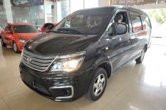 东风风行 菱智 2019款  M5L 1.6L 9座基本型 国VI