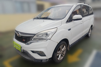 北汽幻速H3 2015款 1.5L 手动豪华型