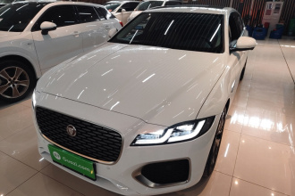 捷豹XFL 2024款 2.0T P250 两驱尊享豪华版