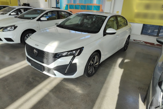 标致408 2022款 1.6T 追光版