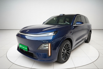 深蓝汽车 深蓝S09 2025款 四驱Ultra+ 高定版