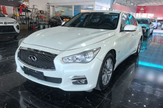 英菲尼迪Q50L 2016款 2.0T 舒适版