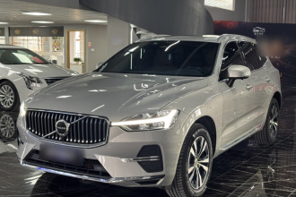 沃尔沃XC60 2023款 B5 四驱智逸豪华版