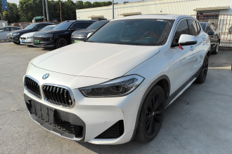 宝马X2 2022款 sDrive25i M越野套装