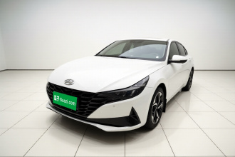 现代 伊兰特 2021款 1.5L CVT LUX尊贵版