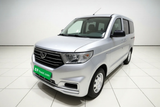 五菱汽车 五菱宏光V 2022款 1.5L劲取版电动助力LAR