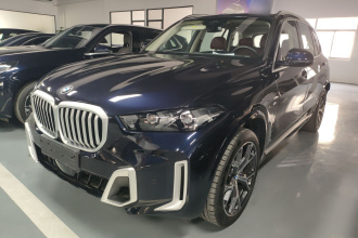 宝马X5 2023款 xDrive 30Li 尊享型M运动套装