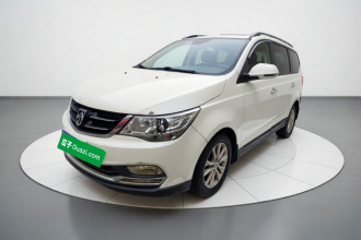 宝骏730 2016款 1.5L 手动舒适型 7座 国V