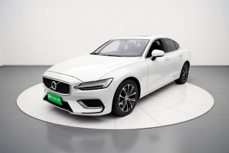 沃尔沃S60 2021款 T4 智逸豪华版