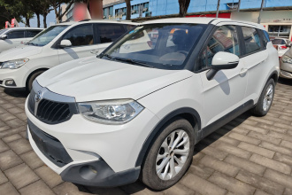 中华V3 2016款 1.5L 手动舒适型