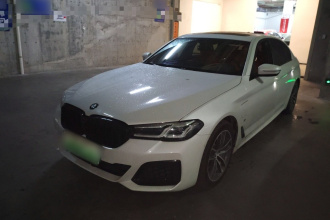 宝马5系新能源 2021款 535Le M运动套装