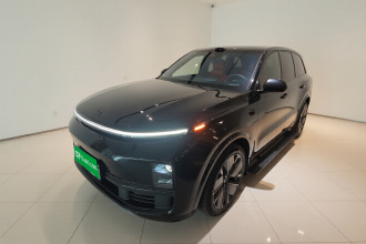 理想汽车 理想L8 2025款 Pro 智能焕新版