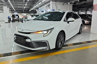 丰田 凌尚 2021款 2.0L 豪华版
