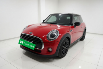 MINI 2021款 1.5T COOPER 艺术家