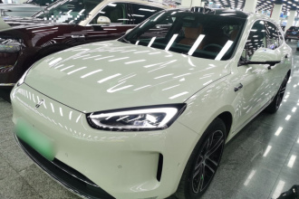 鸿蒙智行 问界M5 2025款 增程   Ultra 四驱版