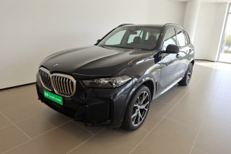 宝马X5 2023款 xDrive 30Li 尊享型M运动曜夜套装