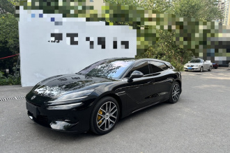 腾势Z9GT 2024款 1100四驱Max首发版