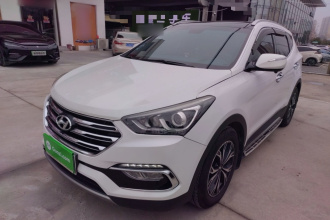 现代 胜达 2017款 2.0T 自动四驱智能型 7座