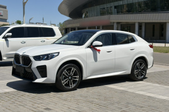 宝马X2(进口) 2025款 sDrive25i M运动套装