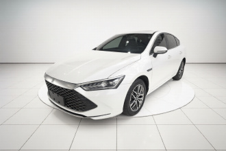 比亚迪 秦PLUS 2023款  冠军版 DM-i 120KM超越型