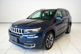 Jeep 大指挥官 2018款 2.0T 四驱智享版 国VI