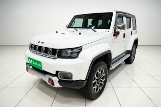 北京越野 北京BJ40 2019款 2.3T 自动四驱城市猎人版尊享型 国VI