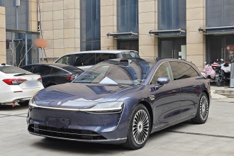 鸿蒙智行 享界S9T 2025款 增程 Ultra长续航版 (192线激光雷达）