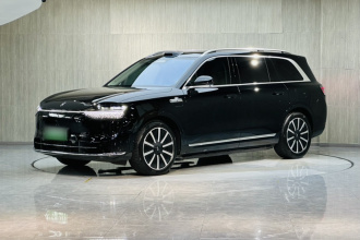 鸿蒙智行 问界M9 2025款 增程 Ultra版 52kWh 6座版 (192线激光雷达）