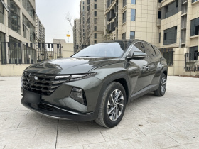 现代 2022款 途胜L 1.5T DCT LUX尊贵版 N Line