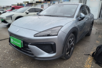 宝骏云海 2024款 140km 插混版