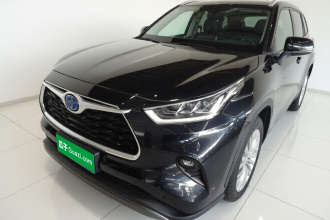 丰田 汉兰达 2022款 双擎 2.5L 四驱尊贵版 7座