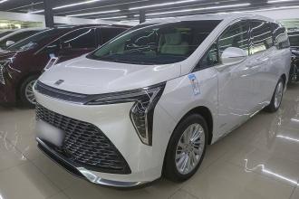 别克 世纪 2025款 2.0T 七座蕴世版