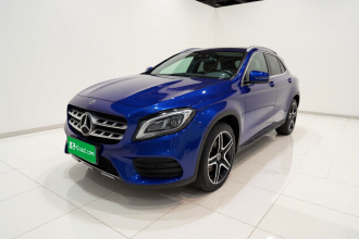 奔驰GLA 2017款 GLA 220 4MATIC 豪华型