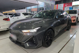 长安UNI-V 智电iDD 2023款  智电iDD 1.5T 113km智趣型（飞快版）